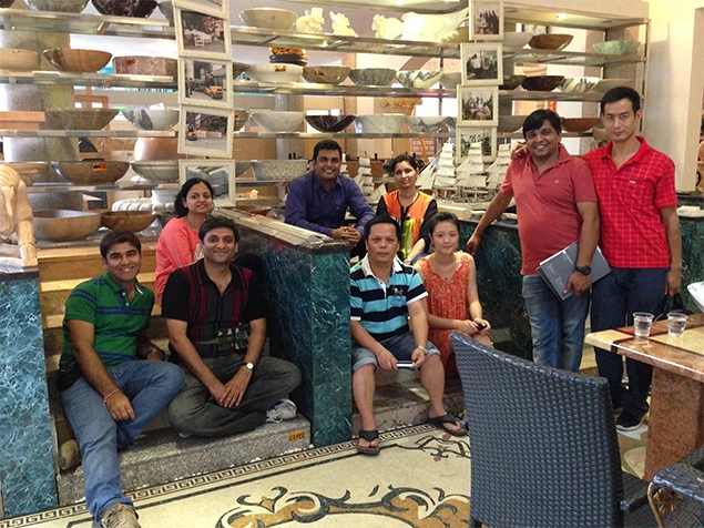 CUSTOMER VISIT